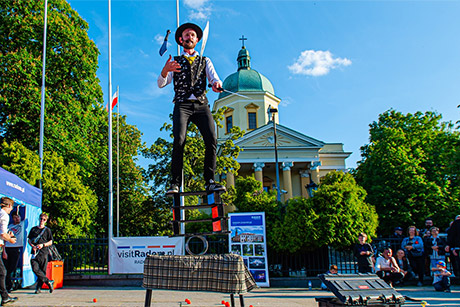 Comedy Juggler