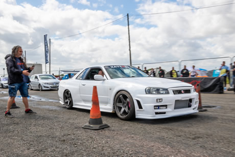 Handling Track
